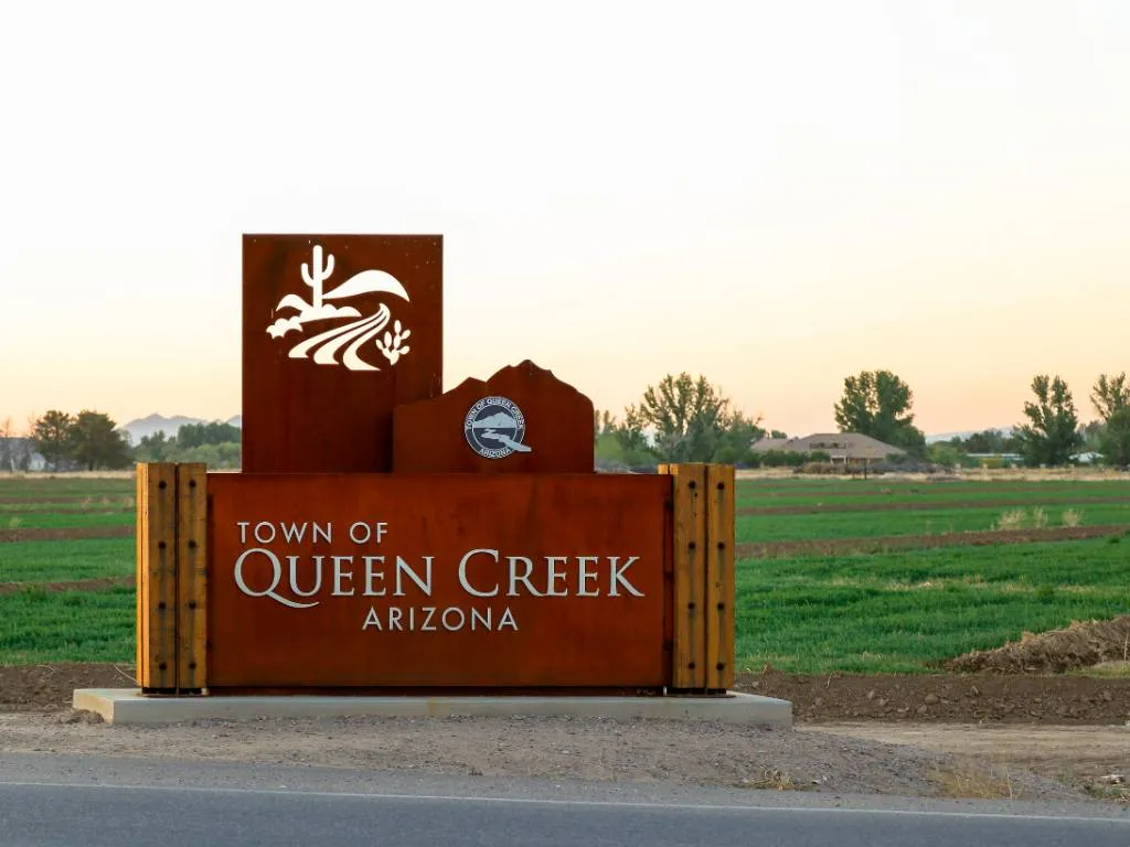 Welcome sign for the Town of Queen Creek, Arizona.